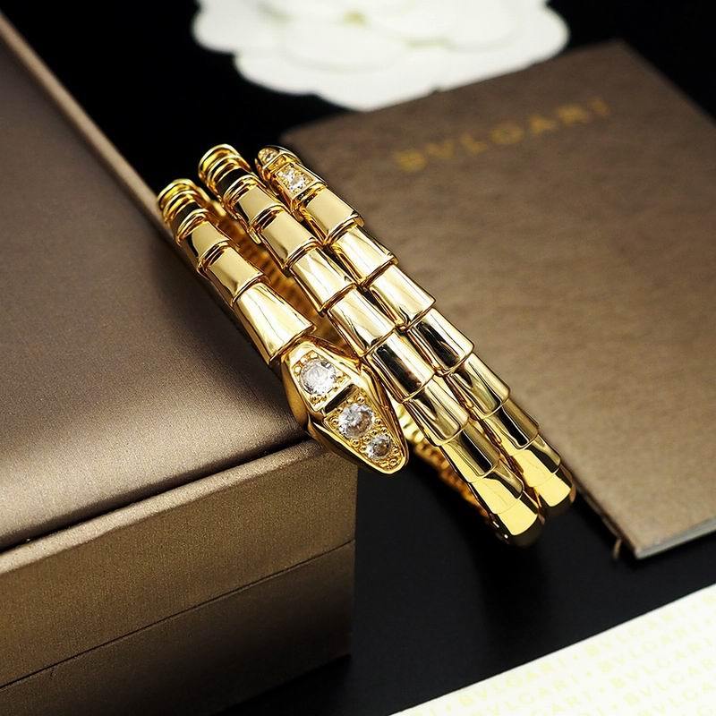 Bvlgari Bracelets 23